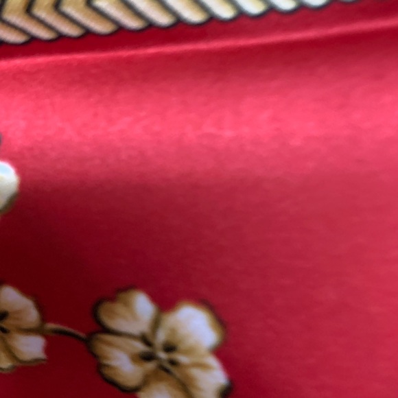 Vintage Butterfly Floral 80’s Scarf / Shawl Art of the Scarf by Tie Rack Italy - Picture 10 of 11